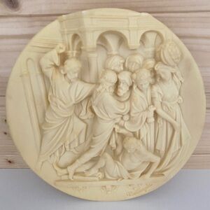 RARE L’Espulsione dei Cambiavalute Ivory Alabaster Plate by Alberto Santangela